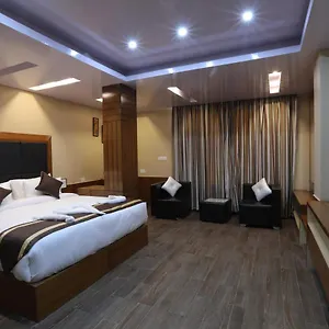 ameera.shimlahotels.net/